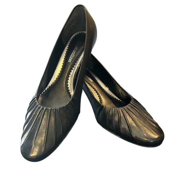 Women's Naturalizer Allie Black Leather Pumps 805N41 Size 8.5 M, EUC - Picture 2 of 5